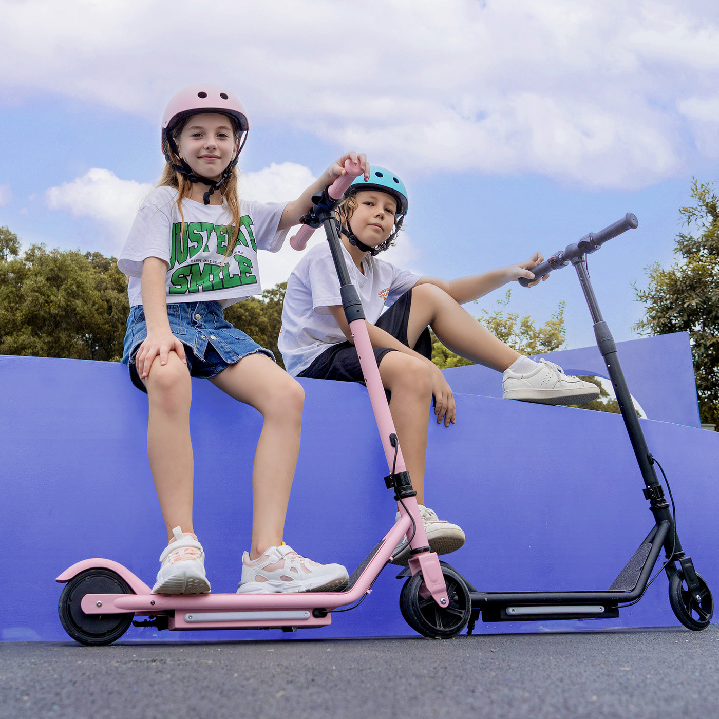 isinwheel® S2 Kids Electric Scooter Height Adjustable